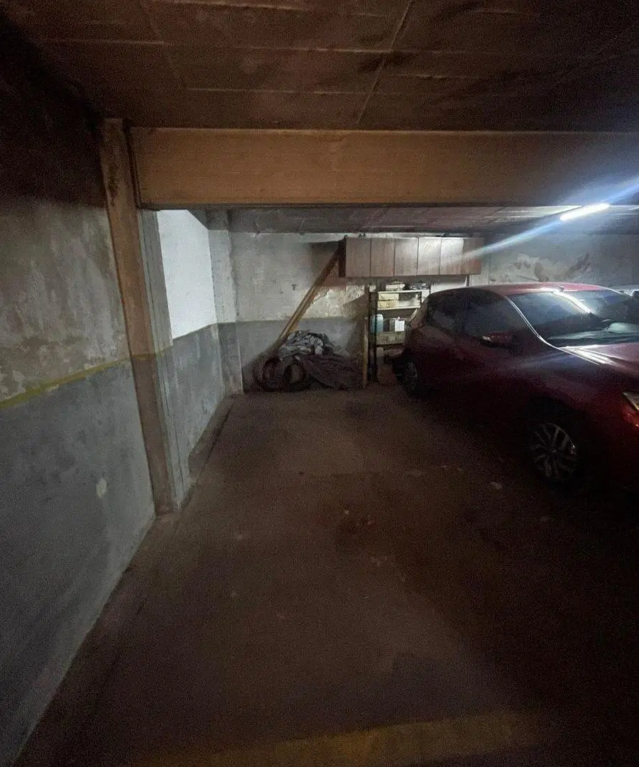 VENTA DE COCHERA CUBIERTA EN PARQUE CHACABUCO 5