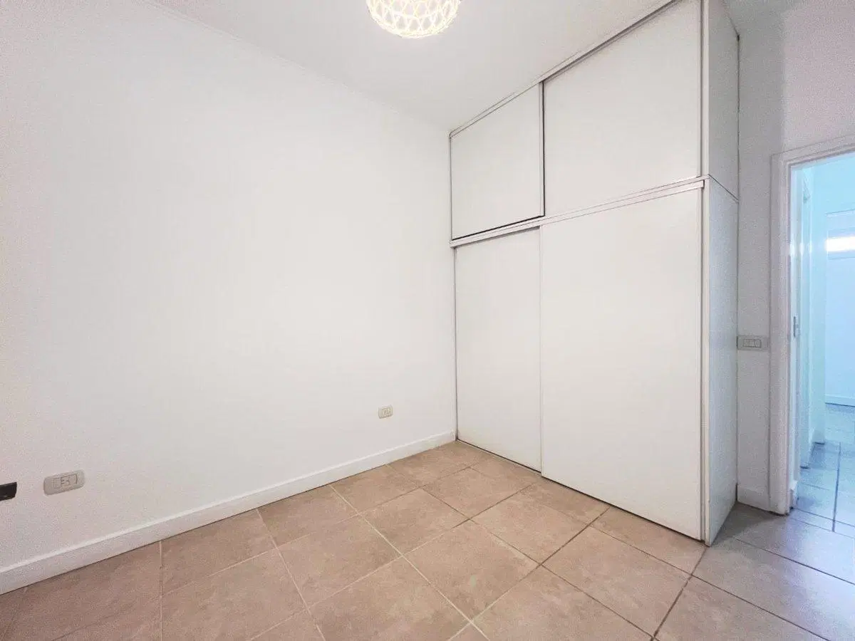VENTA DEPARTAMENTO 3AMB.C/PATIO-ESCRITORIO.COCHERA 5
