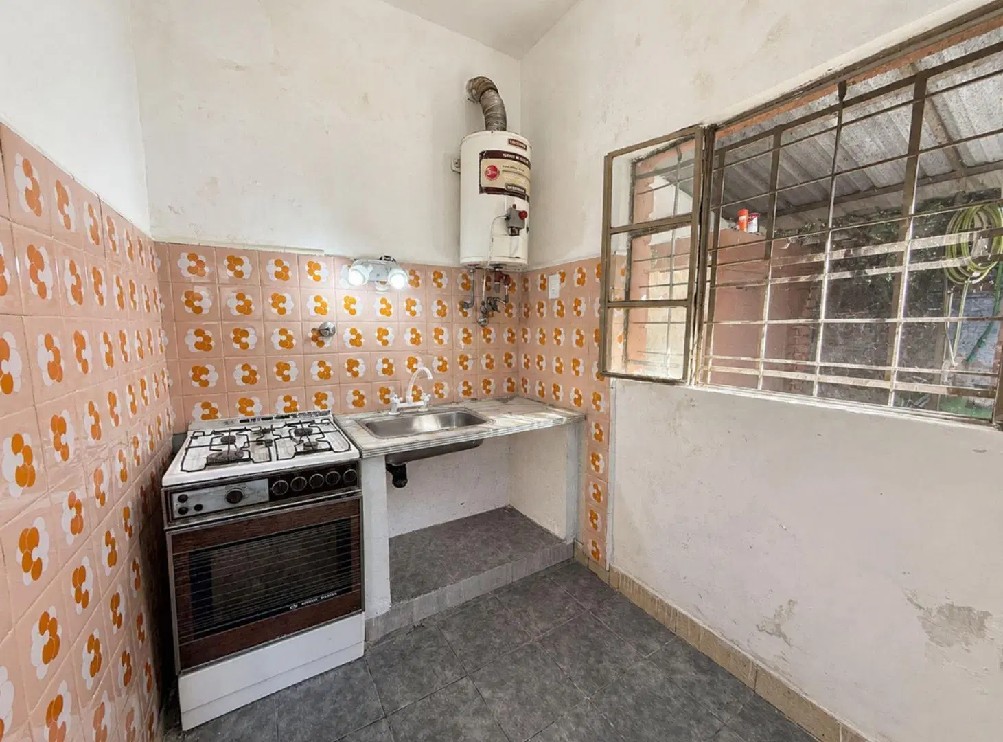 PH DE 2 AMBIENTES C/JARDIN, LAVADERO Y PARRILLA 5