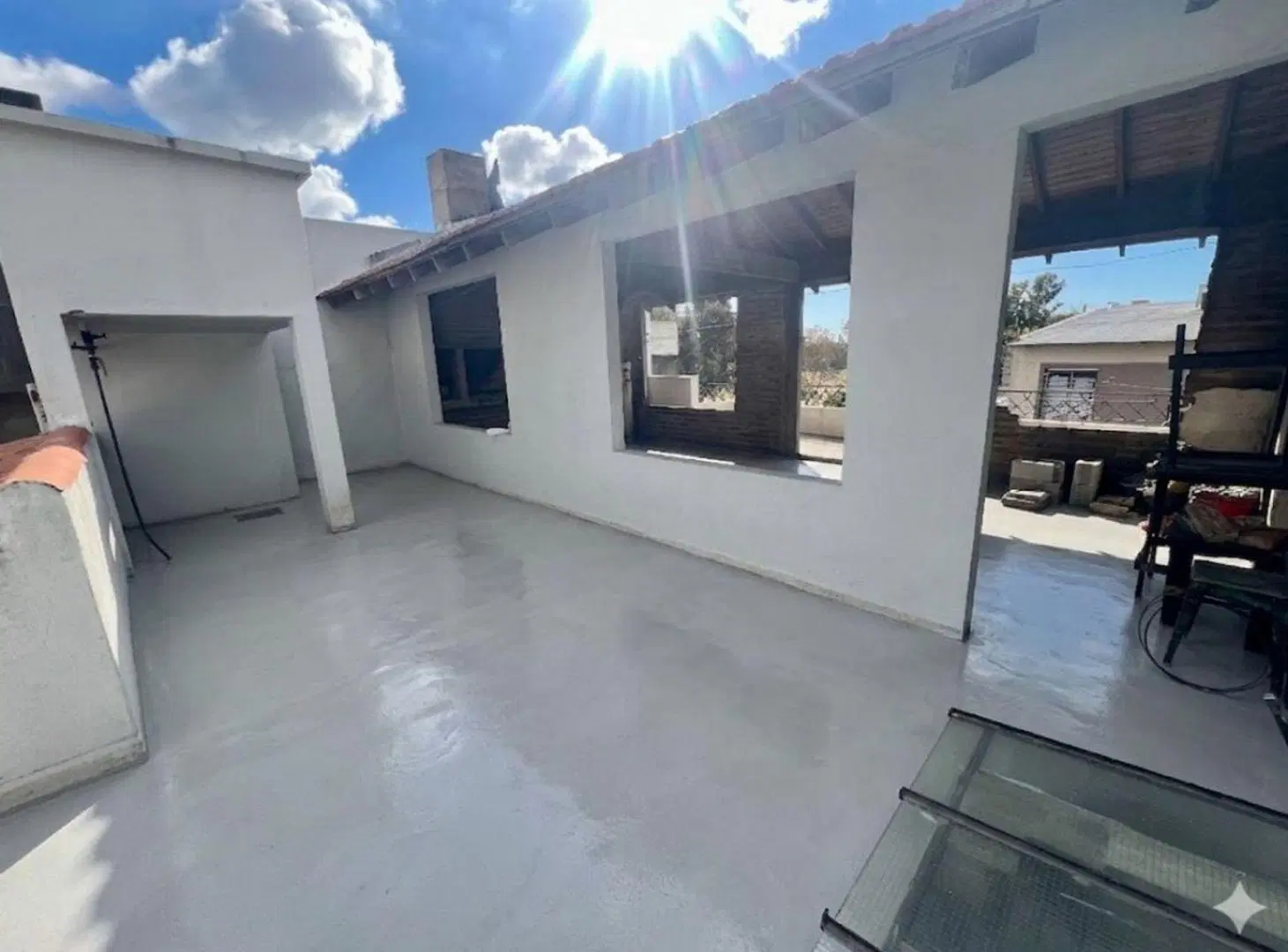 VENTA AMPLIO DPTO 3 AMB, PATIO, TERRAZA Y QUINCHO 5