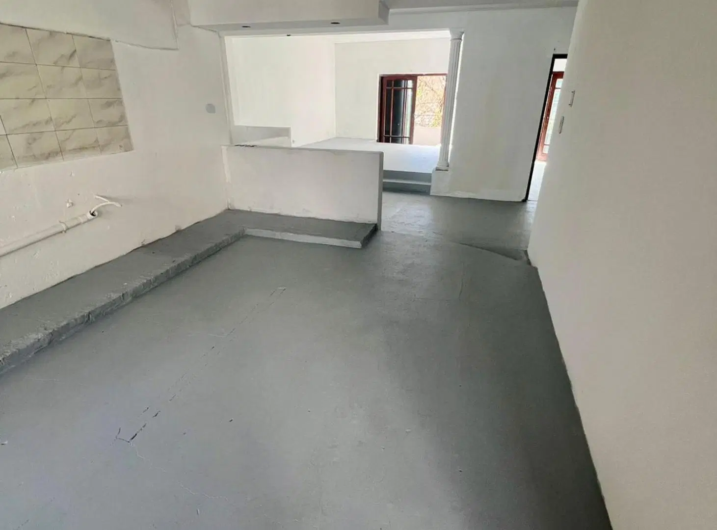 VENTA AMPLIO DPTO 3 AMB, PATIO, TERRAZA Y QUINCHO 2