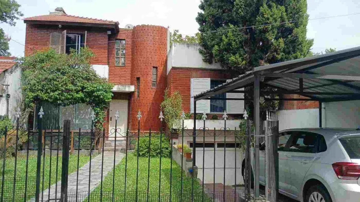 VENTA CASA DE 5 AMBIENTES EN SAN JOSE EXCELENTE 3