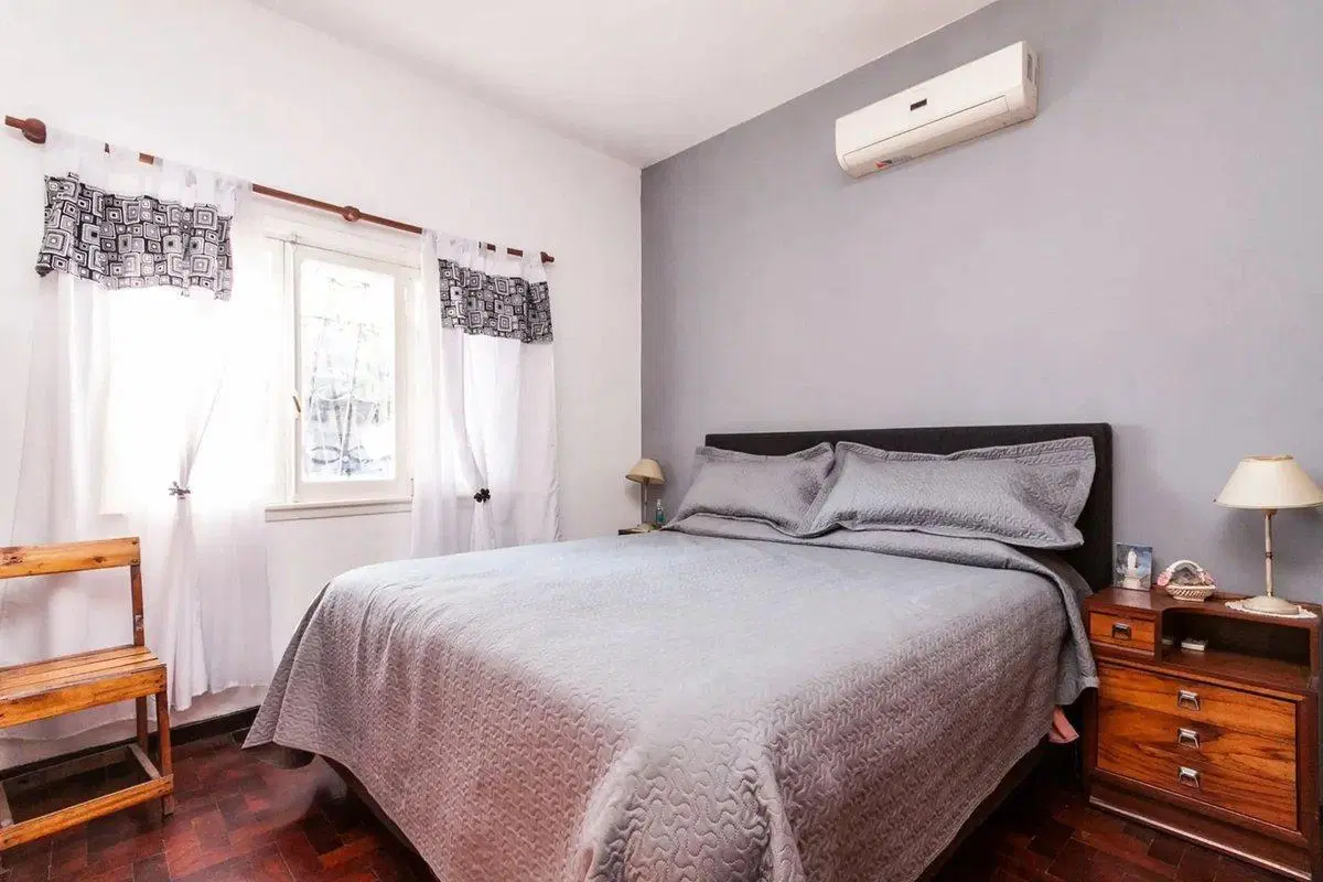 POSIBLE PERMUTA: CASA 5 AMB C/JARDIN-DOBLE COCHERA 3