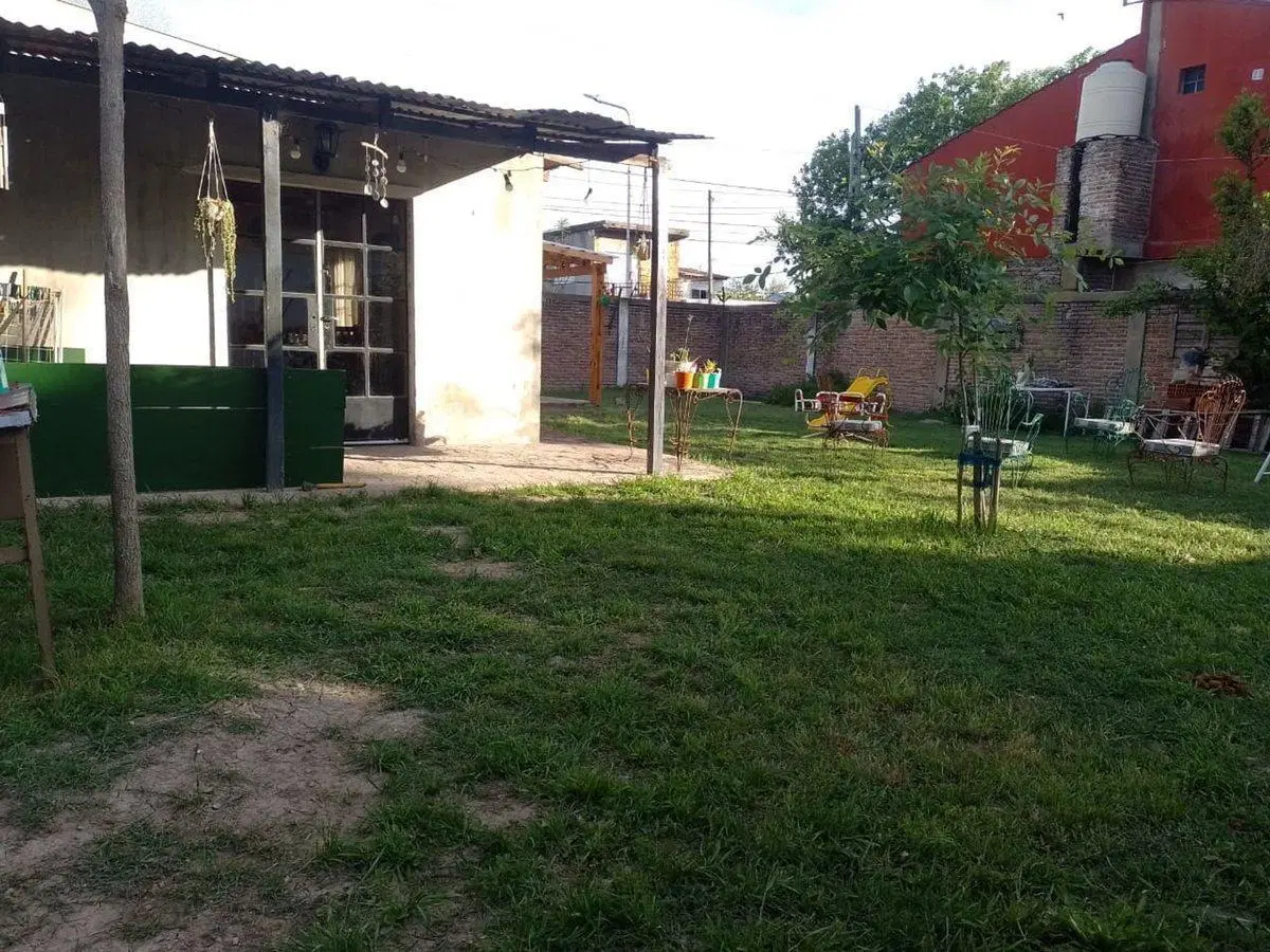 VENTA CASA 4 AMB CON PATIO Y GARAGE MTE CHINGOLO 4