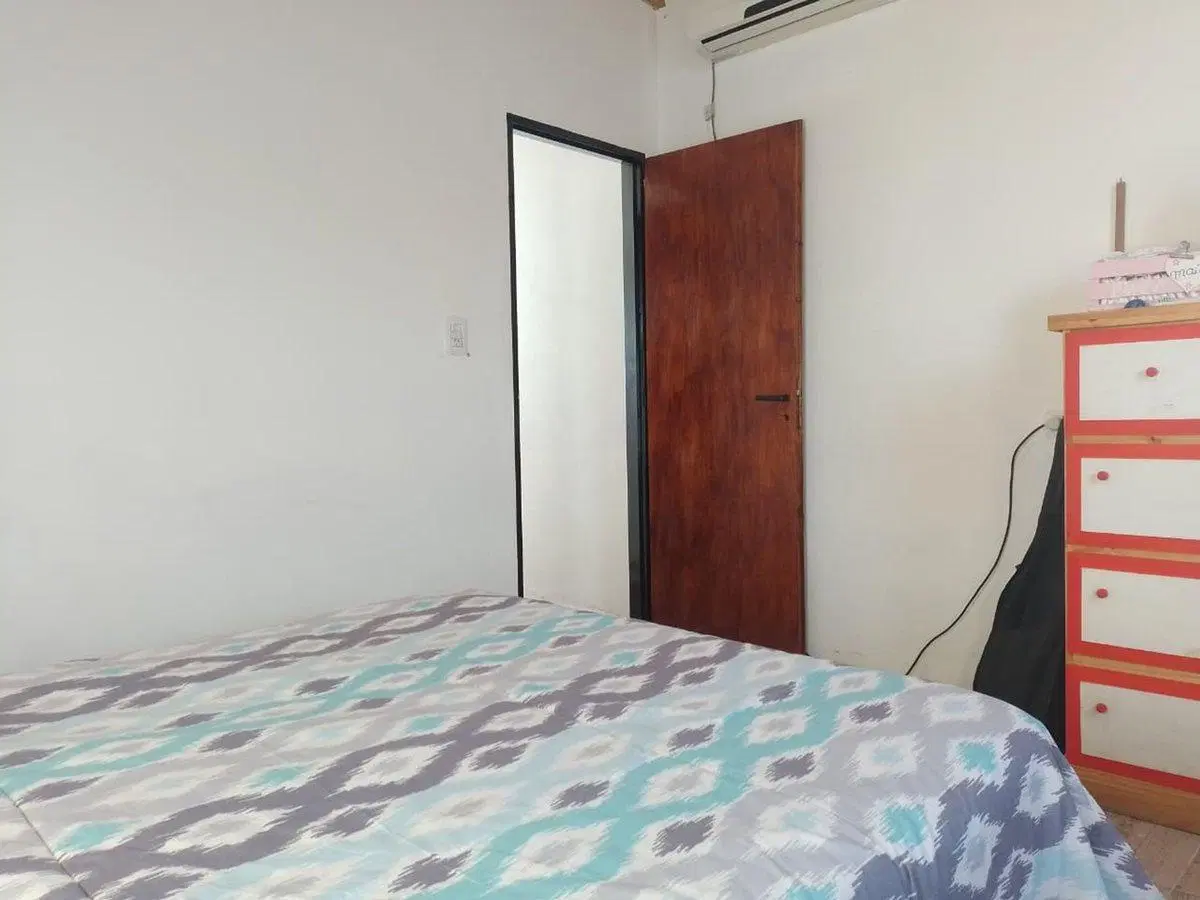 VENTA CASA 4 AMB CON PATIO Y GARAGE MTE CHINGOLO 5