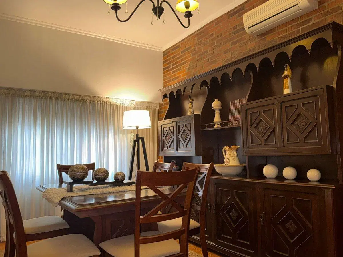VENTA CASA C/GARAGE,FONDO, QUINCHO Y TERRAZA-WILDE 8