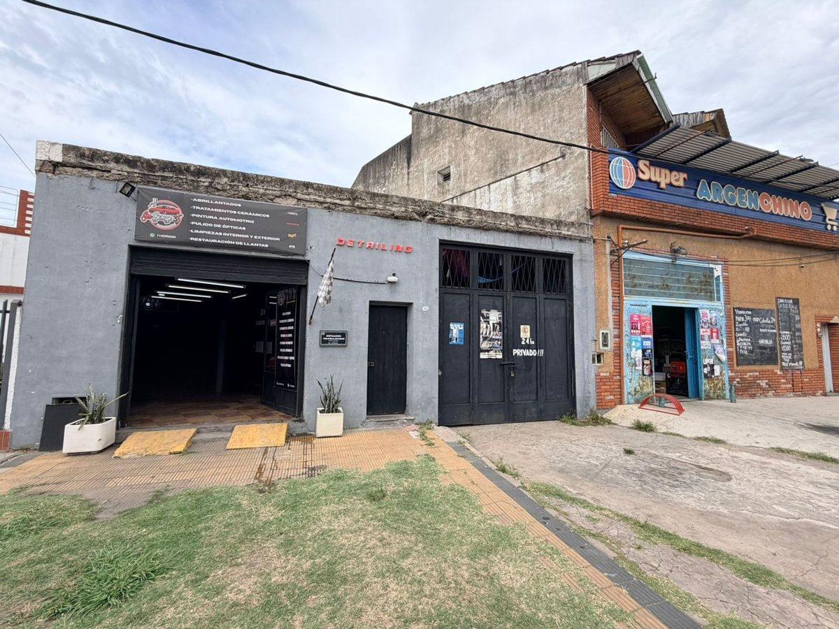 CASA A RECICLAR / LOTE PROPIO 243MTS / BANFIELD
