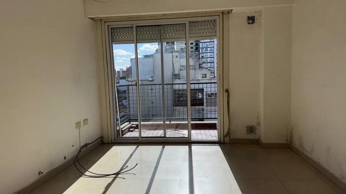DEPTO EN VENTA 3 AMBTES. AVELL. CTRO. APTO CREDITO 3