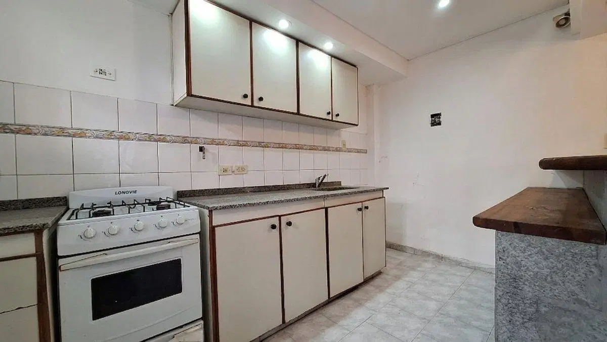 TRIPEX 5 AMBIENTES. LANUS OESTE 8