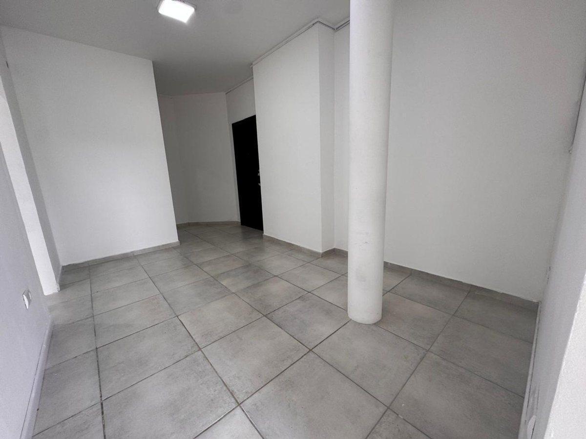 Foto de VENTA LOCAL SAN VICENTE, imagen 4