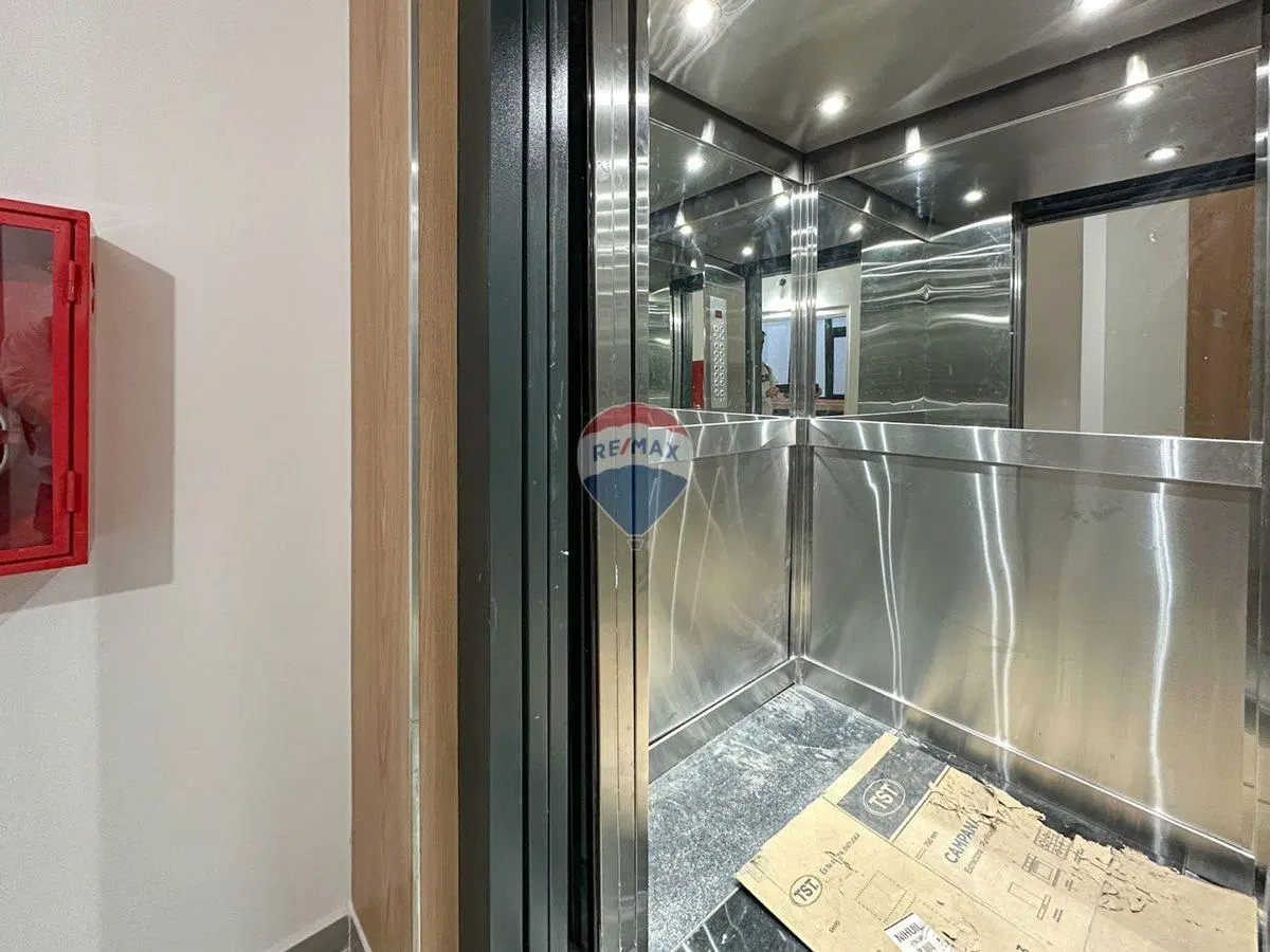 EXCLUSIVO PISO 4AMB.167M2.DOBLE COCHERA.AMENITIES. 5