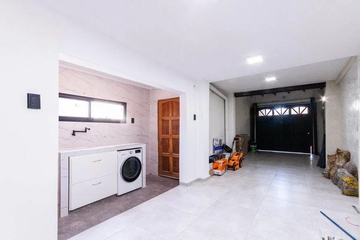 Casa 4 amb hecha a nuevo, con piscina y 3 cocheras 4