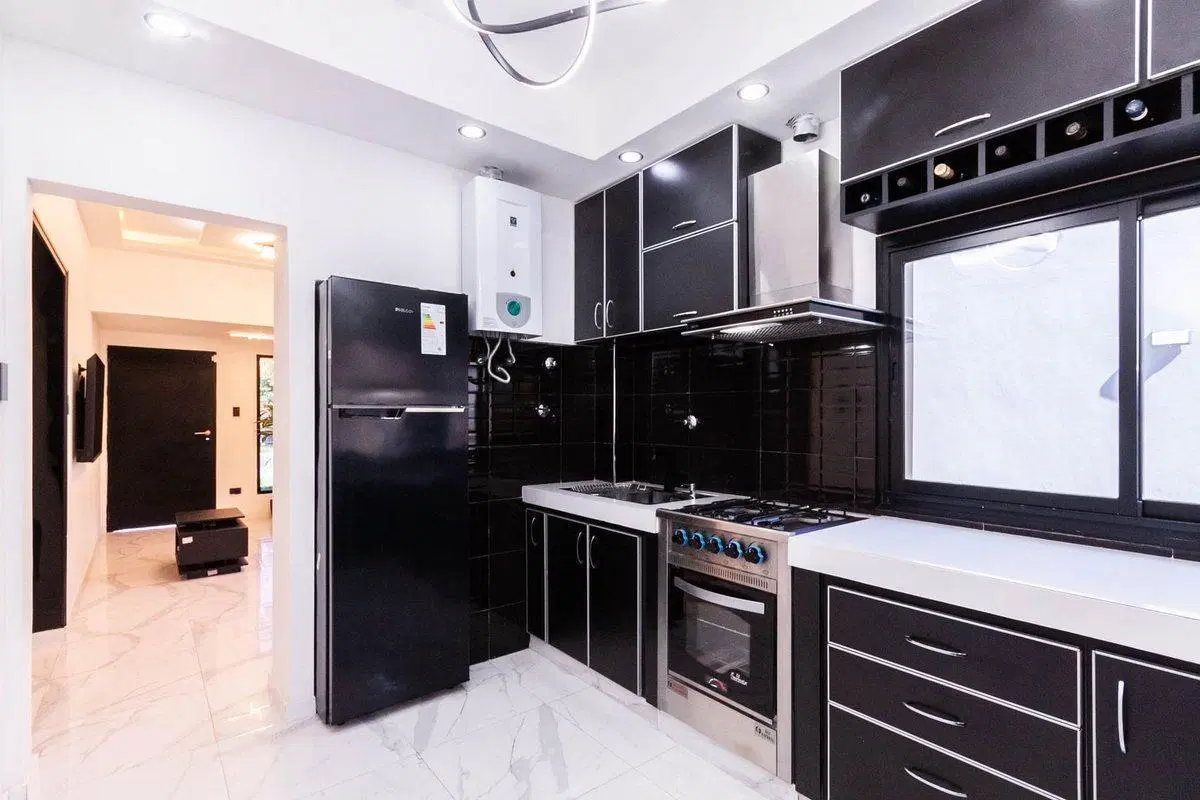 Casa 4 amb hecha a nuevo, con piscina y 3 cocheras 2