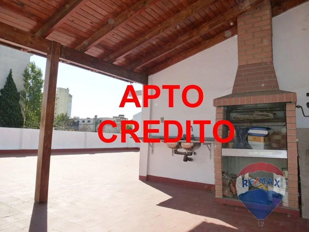 PH CON ENTRADA IND. 4 AMBIENTES APTO PROFESIONAL!! 2