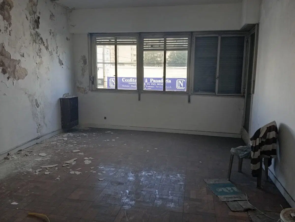 Local Lote c/vivienda Lomas sobre Yrigoyen 8900 3