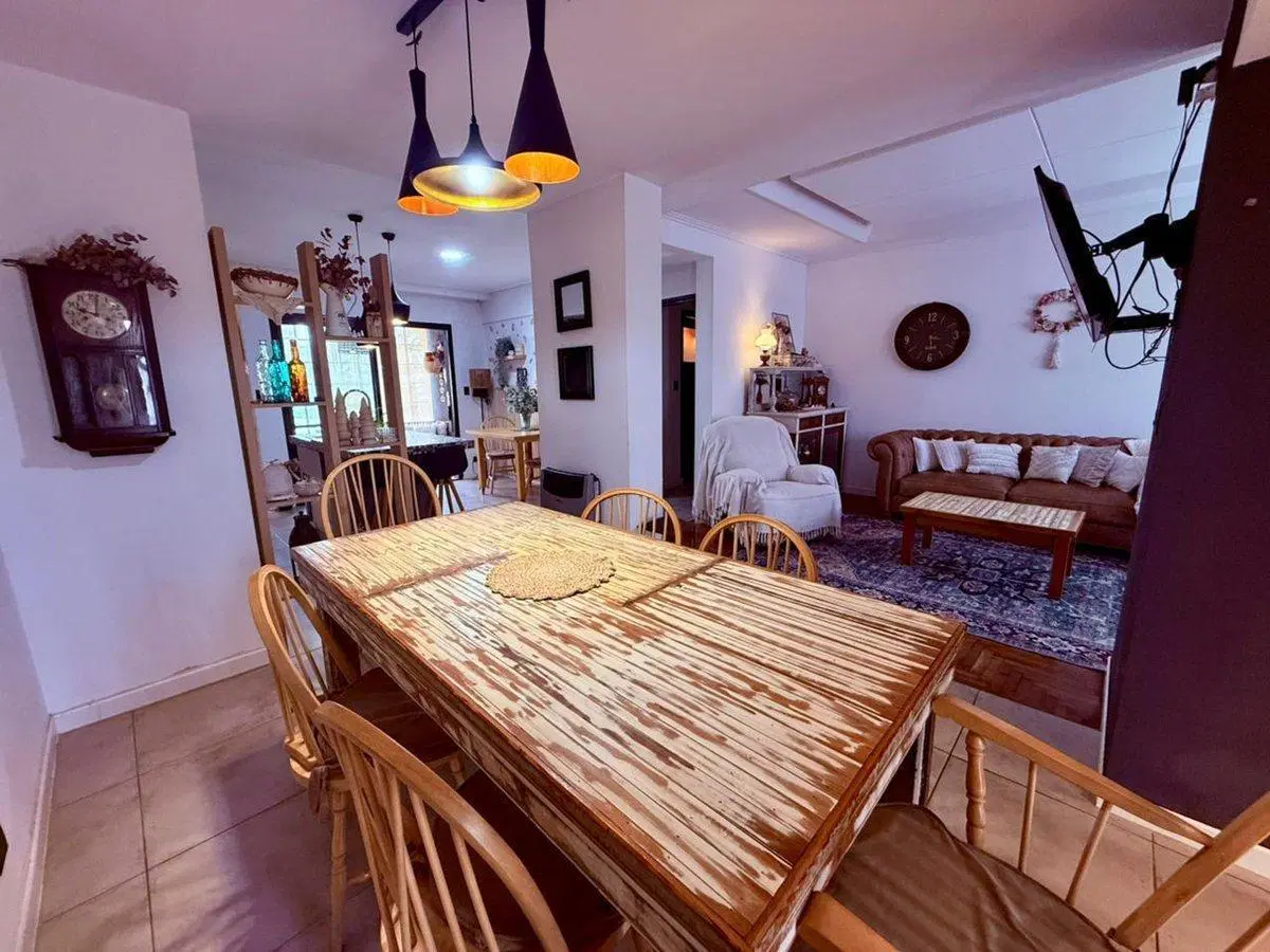 Venta casa 3 ambs. Piscina. A. crédito. Bco. Priv. 5