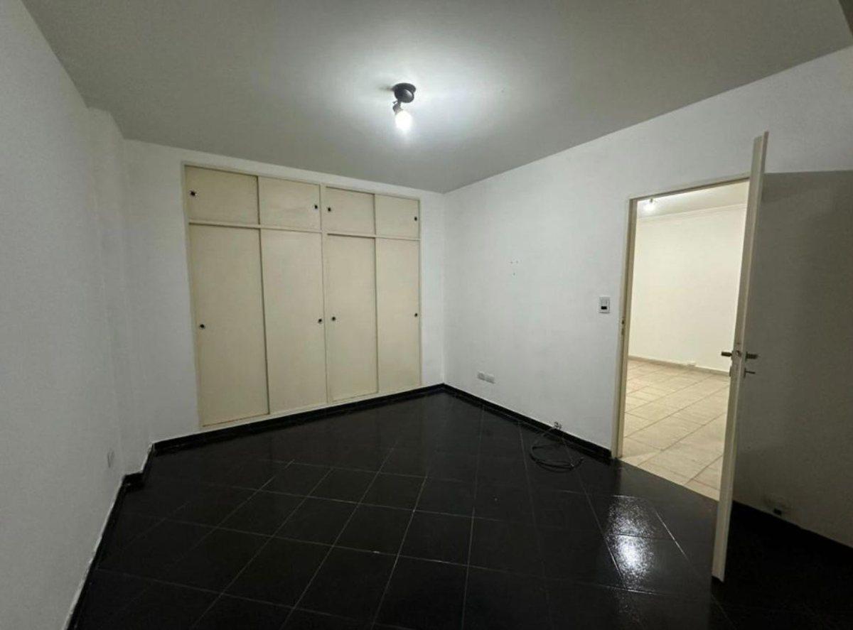 Foto de VENTA PH 2 AMB LANUS ESTE APTO CREDITO, imagen 5