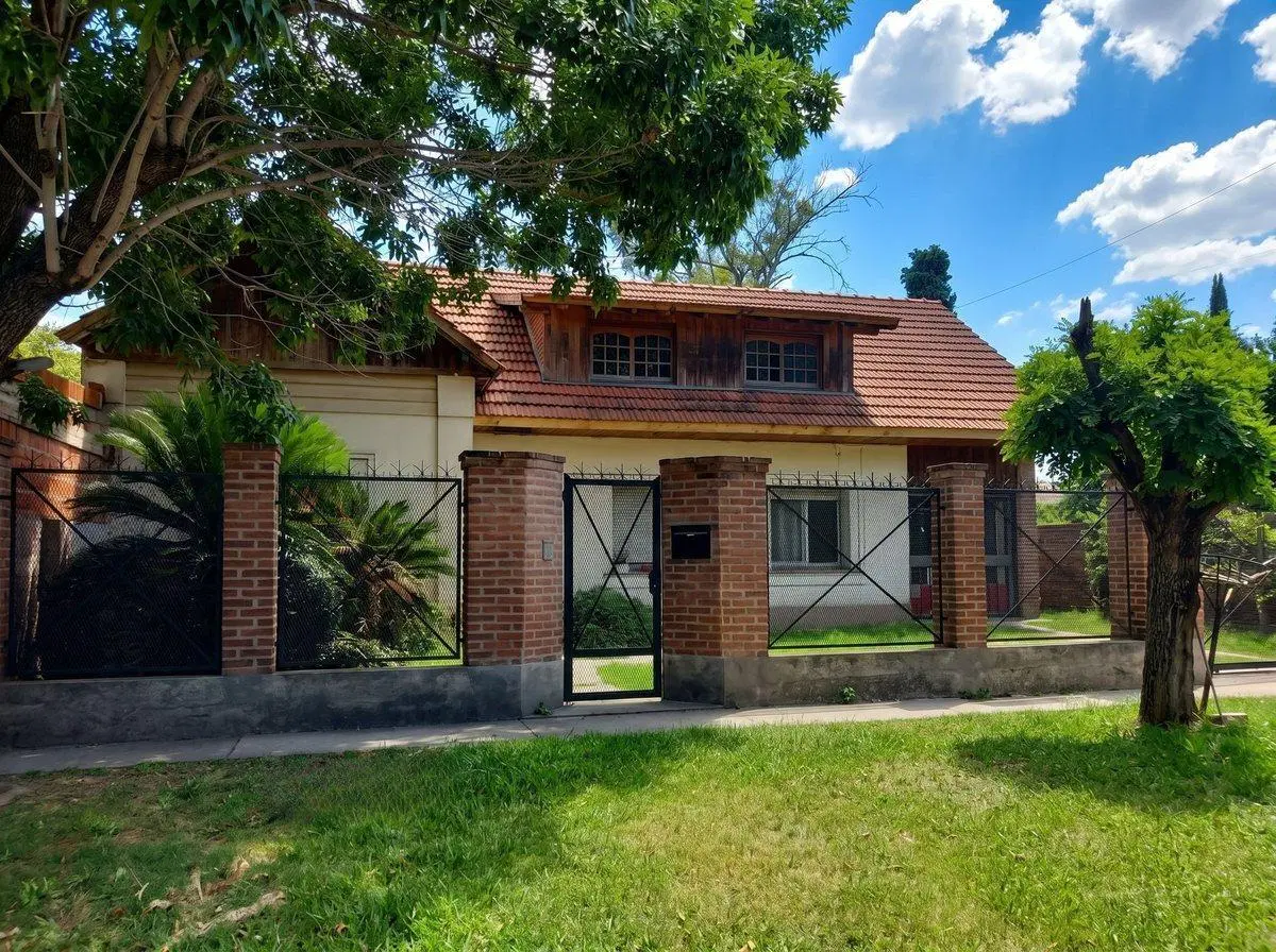 CASA 4 DORMITORIOS IDEAL FLIPPING 3