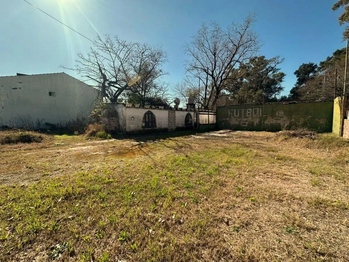 Terreno en Block 2114 m2 en Venta- Banfield 3