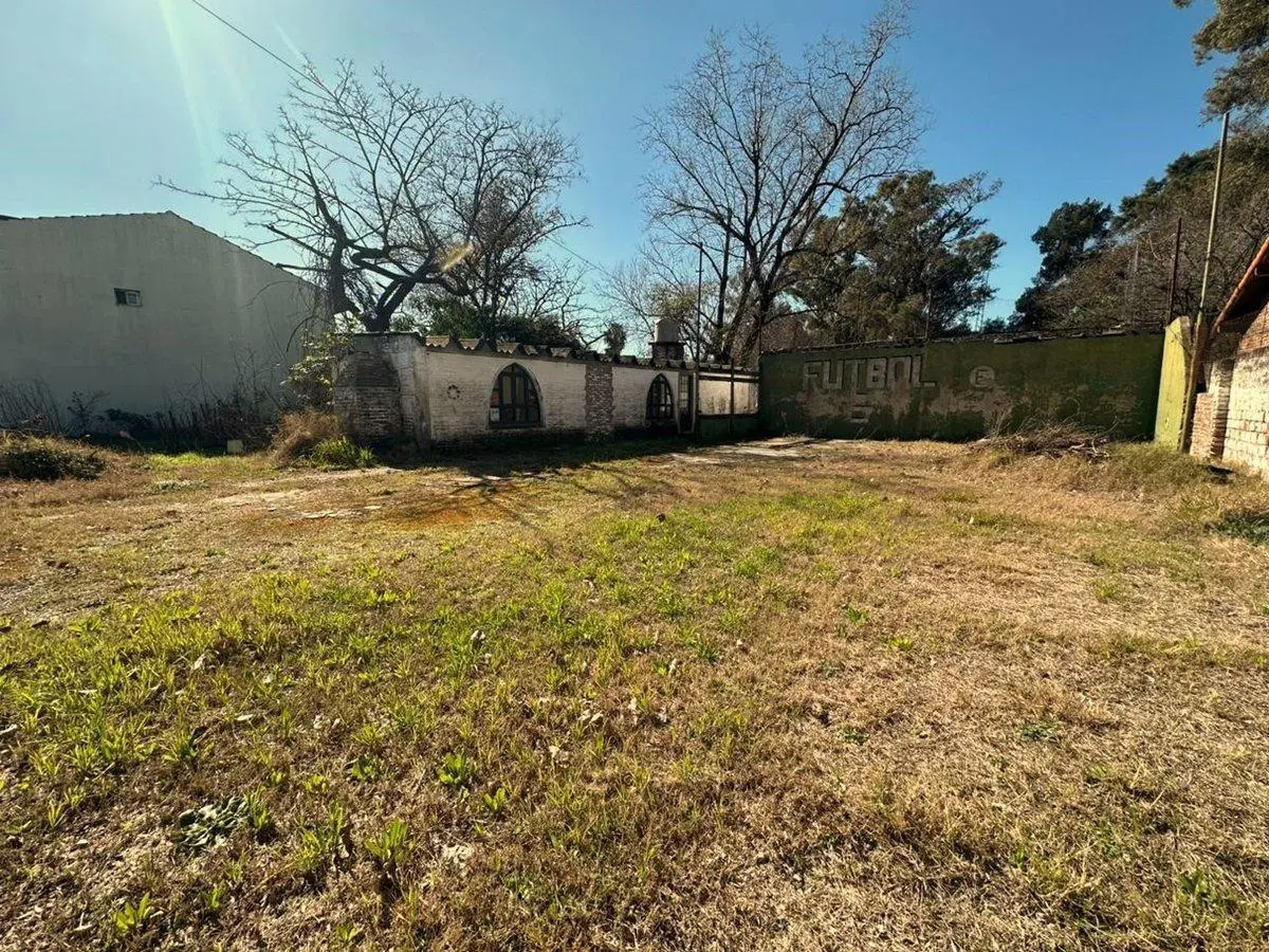 Terreno en Block 2114 m2 en Venta- Banfield 4