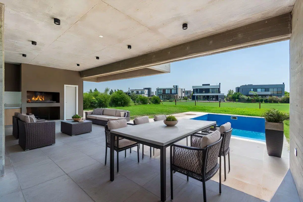 Casa venta Terralagos 3 dormitorios, con piscina. 5