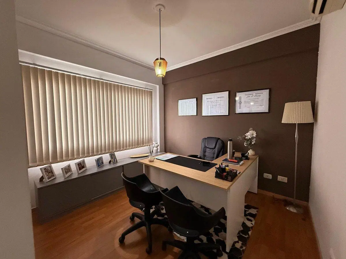 Departamento venta 2 ambs balcón cochera. Lanús E. 4