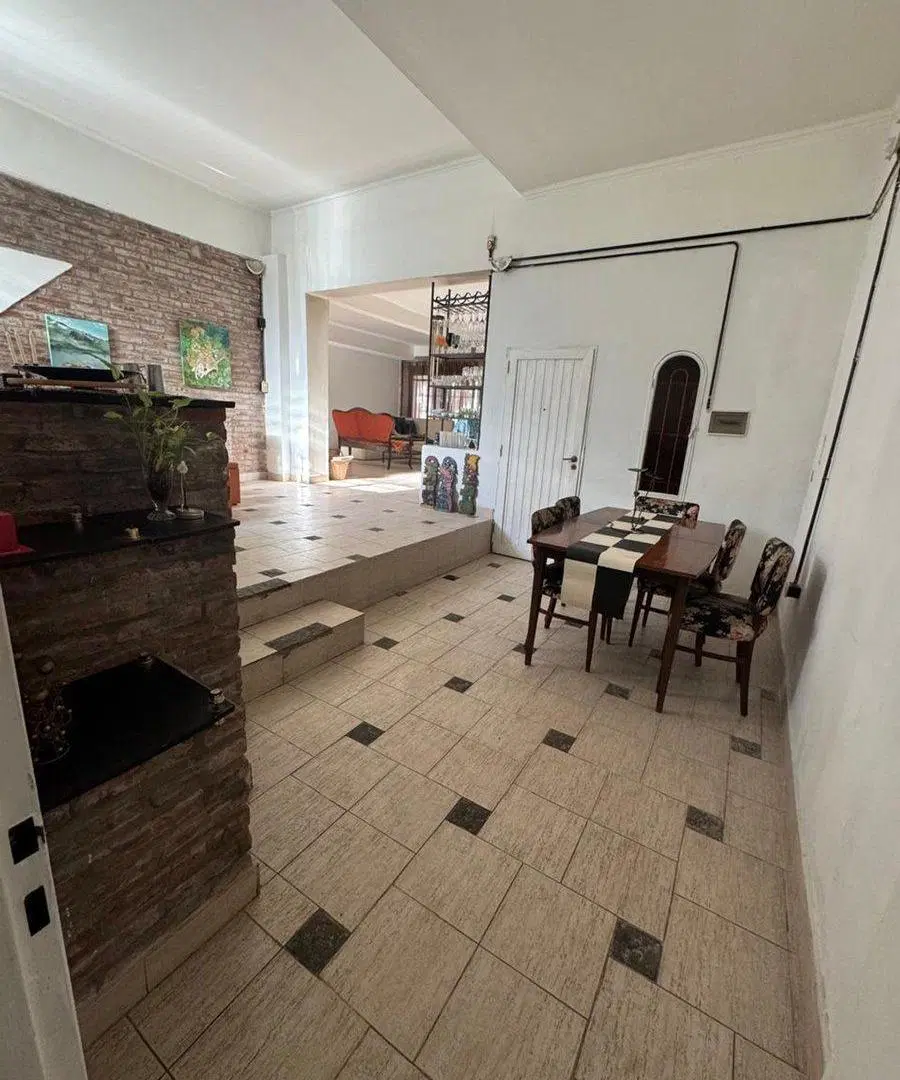 Casa  en Lanús con Parque 4