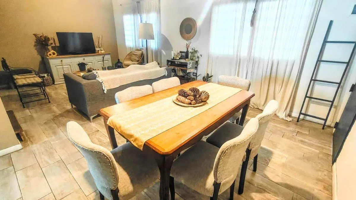 VENTA CASA DE 5 AMBIENTES – LOMAS DE ZAMORA 2
