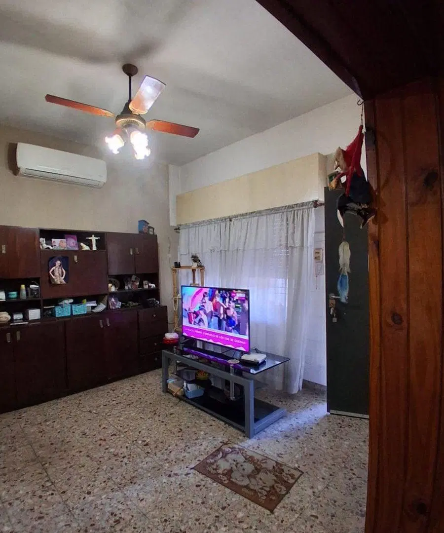 "VENTA EN BLOCK" 2 CASAS DE 3AMB. C/U. C/ COCHERA. 2