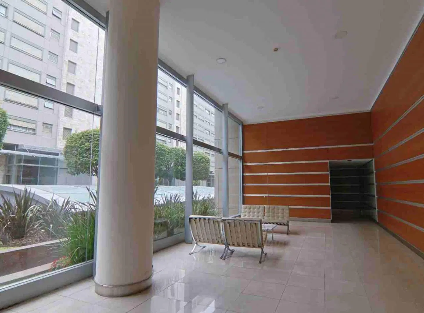 VENTA DEPTO 3/4 AMBIENTES COCHERA PUERTO MADERO 4
