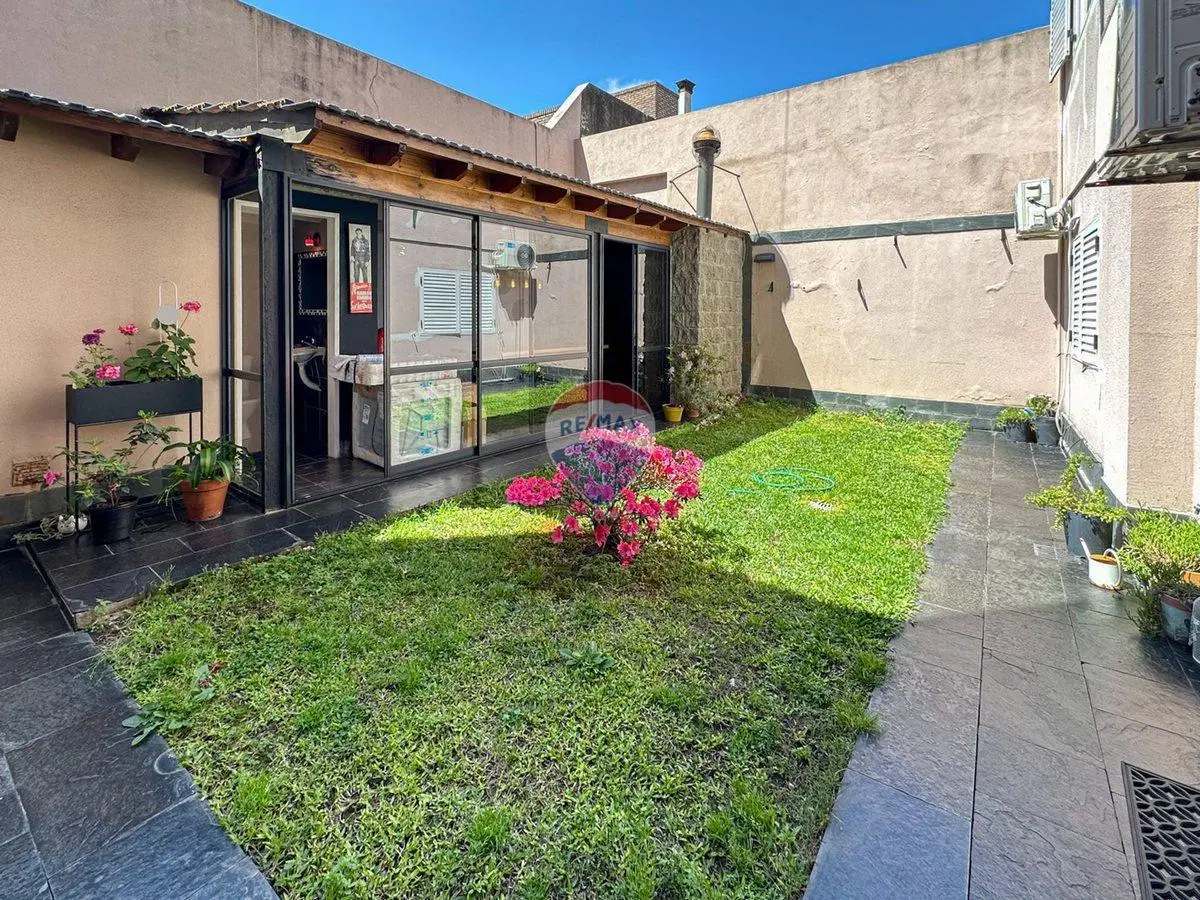 EXCELENTE SEMIPISO 3AMB.JARDIN.QUINCHO AVELLANEDA! 2