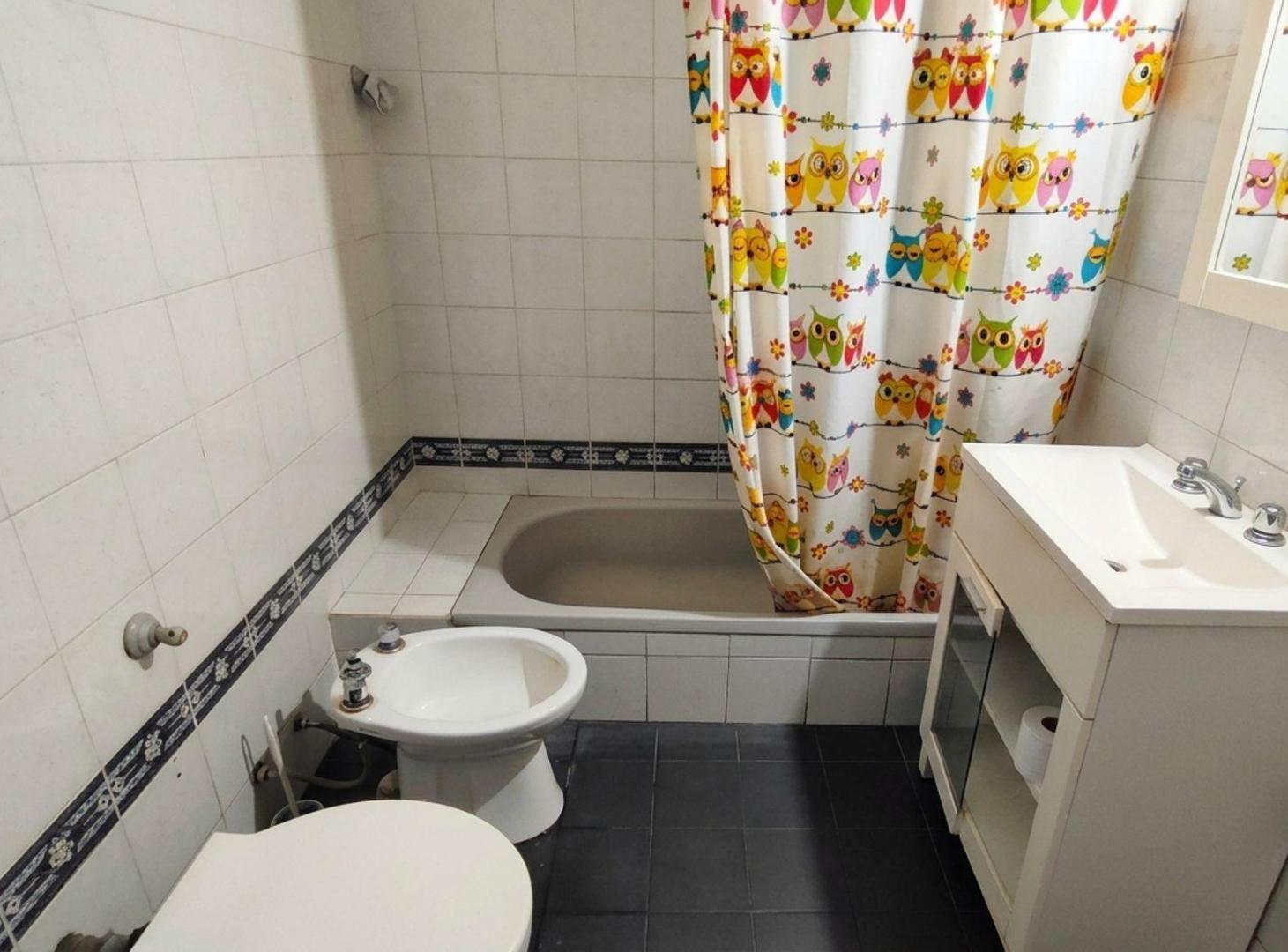 Foto de CASA EN VENTA LANUS ESTE - APTO CREDITO, imagen 2