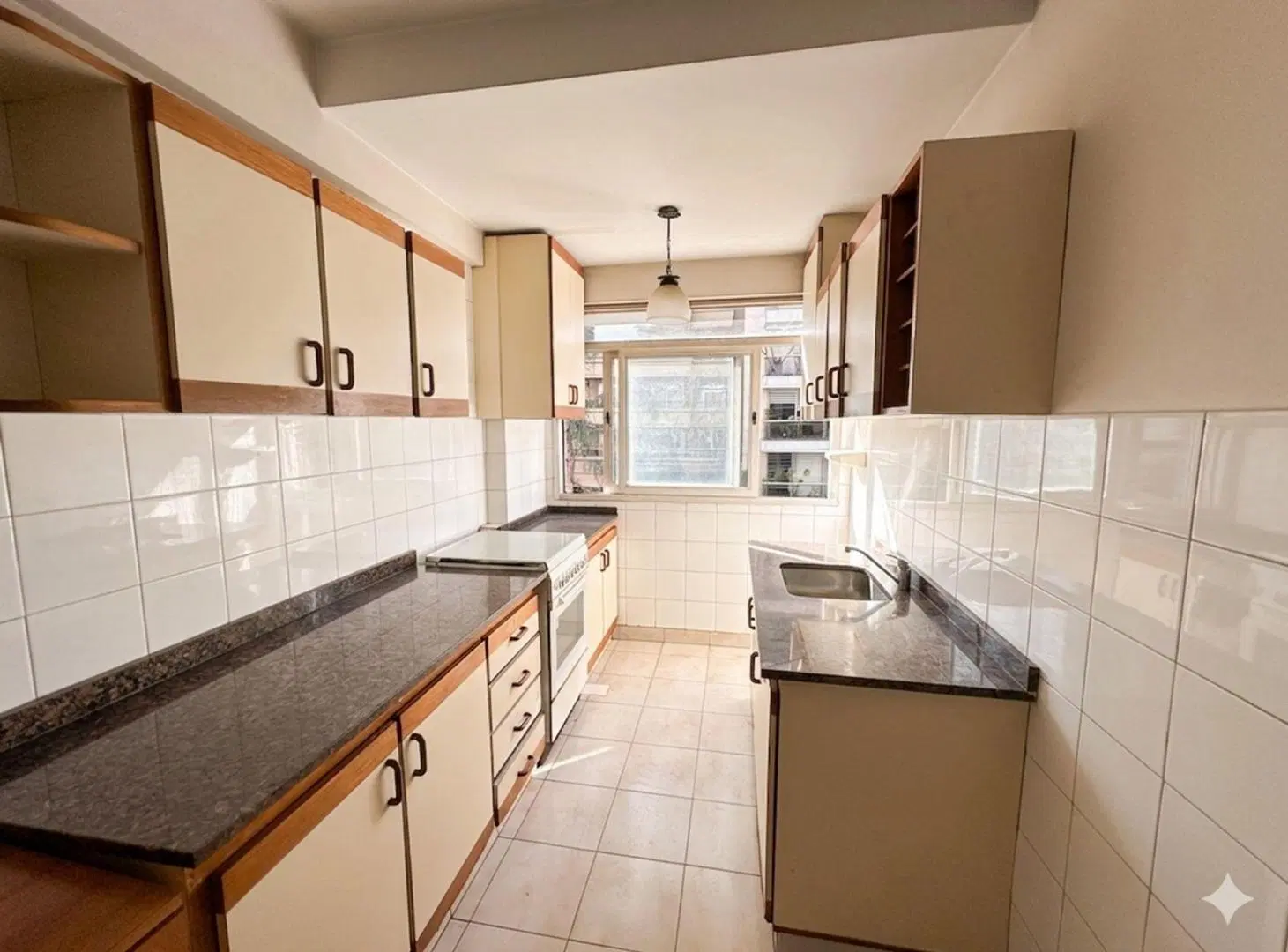 Excelente departamento en lomas 2