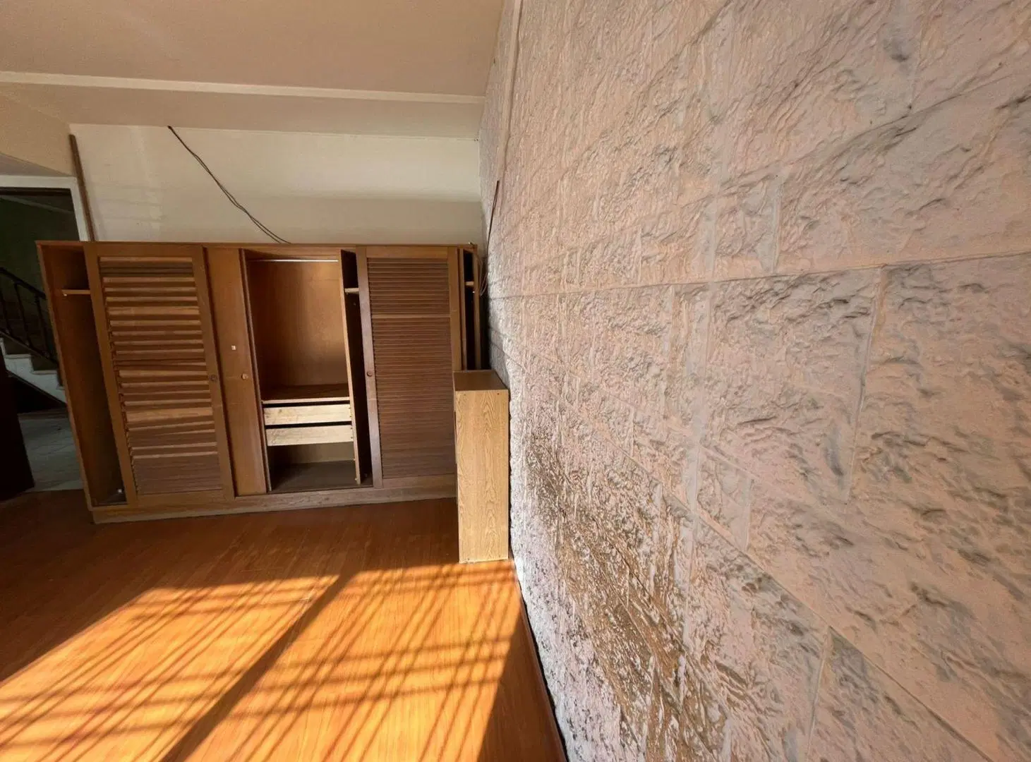 Venta en Block de casa de 3 y 2 ambientes 3