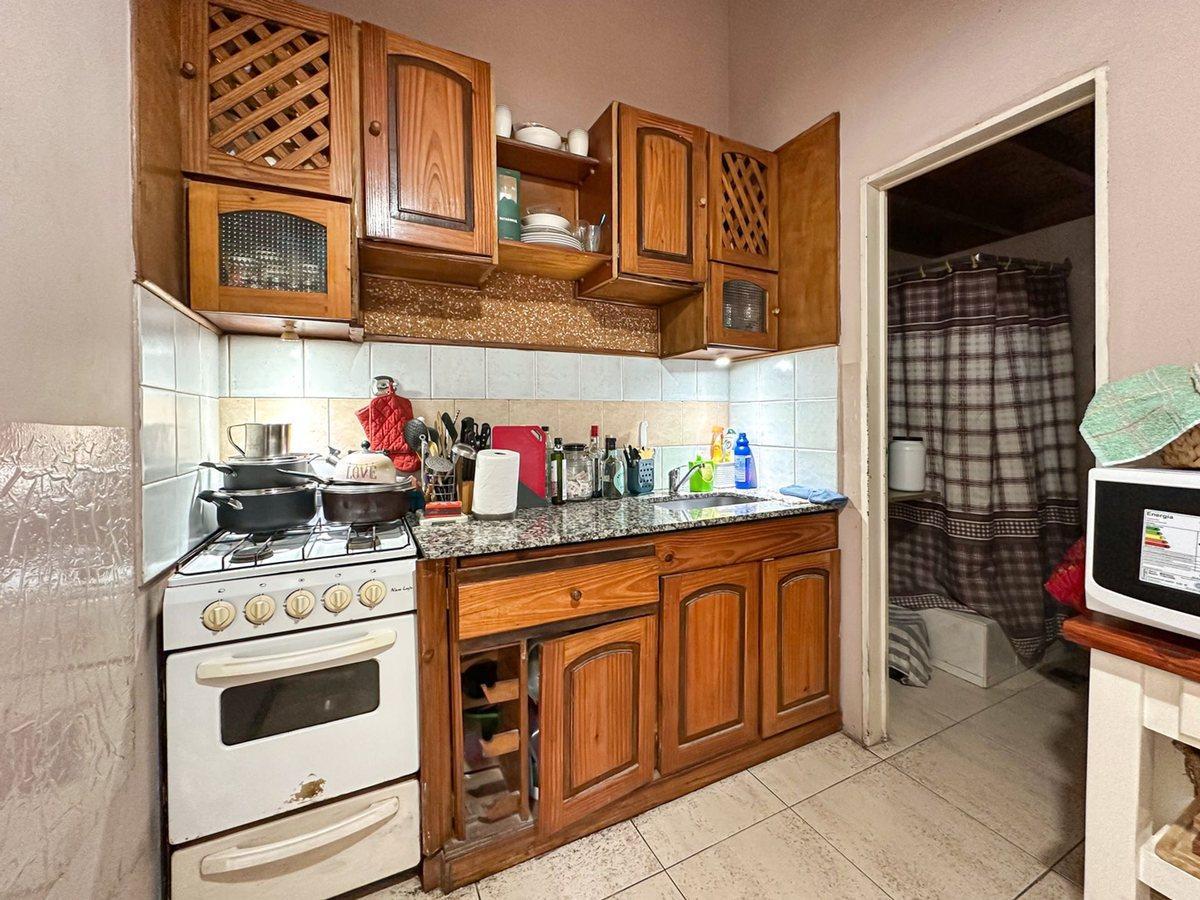 Foto de CASA 6 AMB C/QUINC/TZA/GARAG P/5 LANUS OESTE, imagen 3