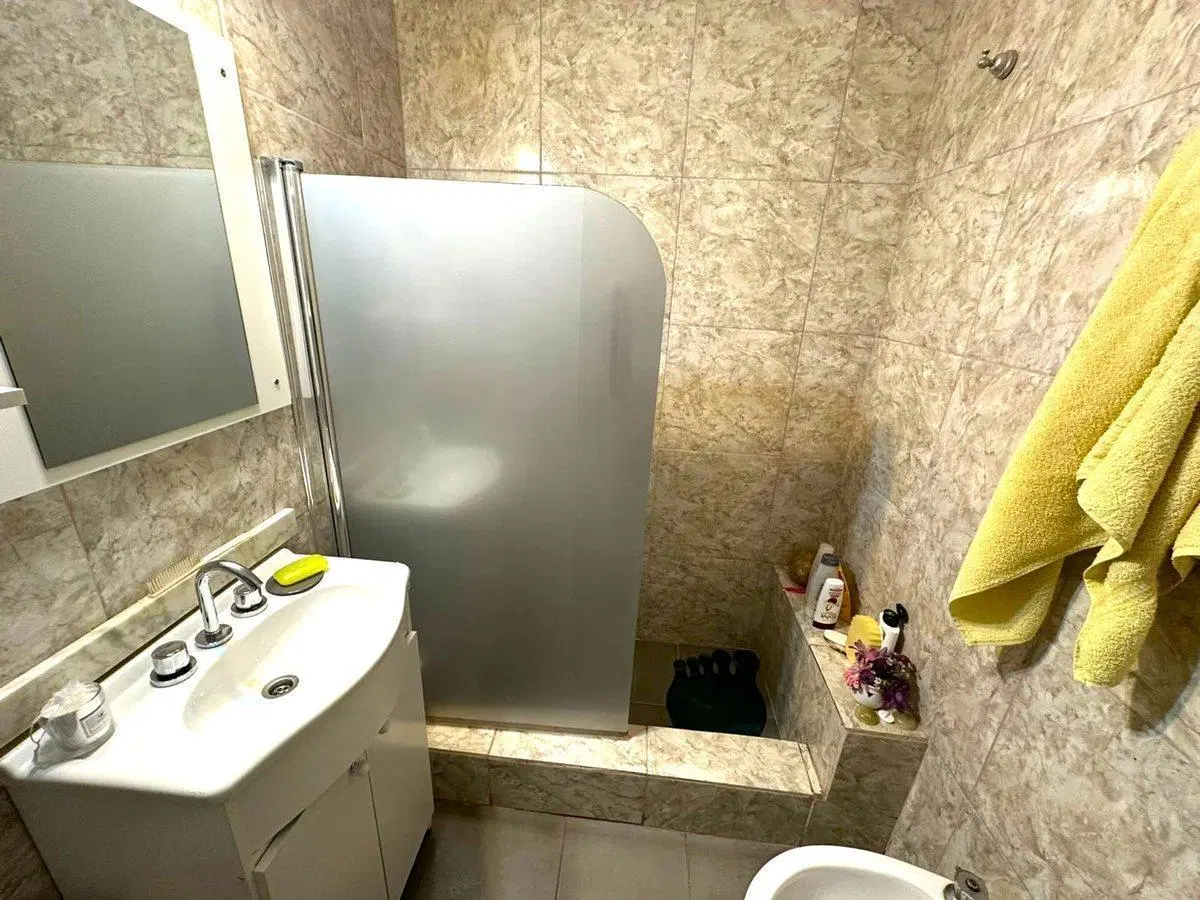 Venta Depto 3 ambientes al frente con Balcon Wilde 5