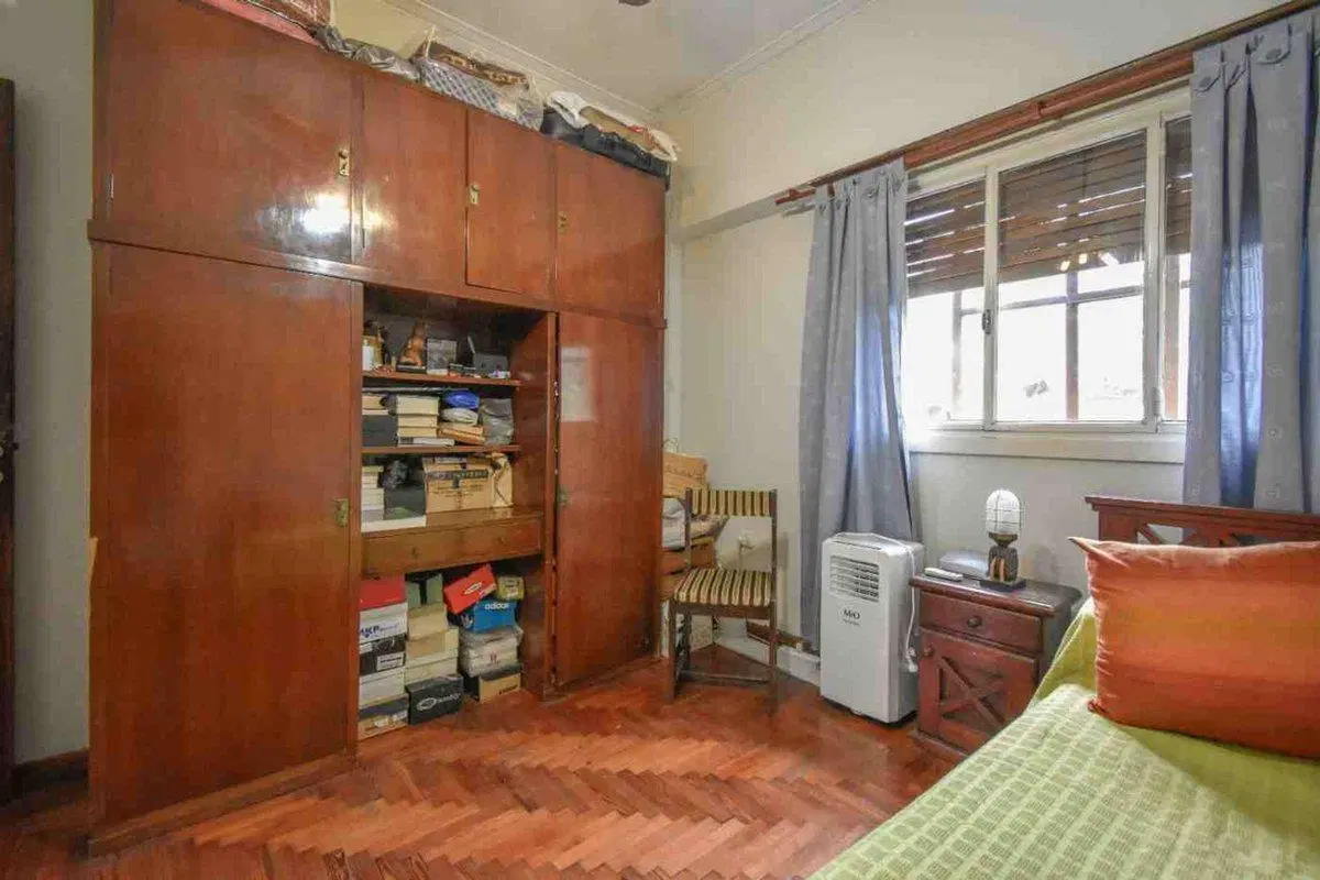 CASA EN VENTA TEMPERLEY - GRAN LOTE 688 M2 5