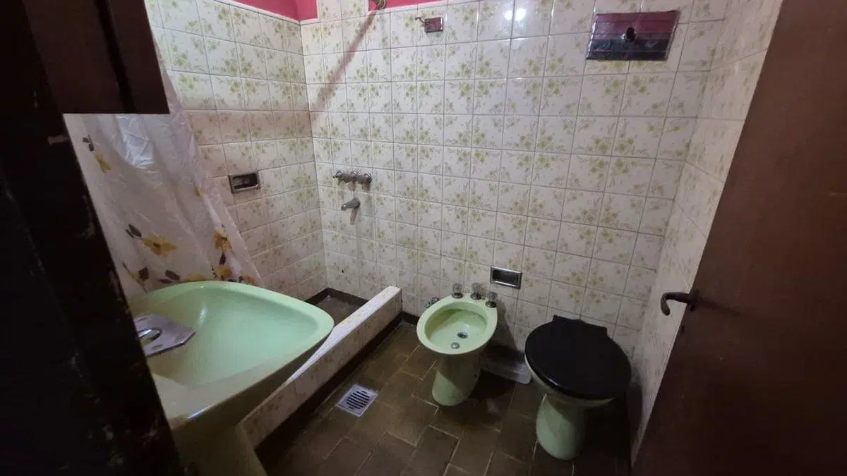 VENTA CASA 3 AMB. TEMPERLEY. APTO CREDITO 4