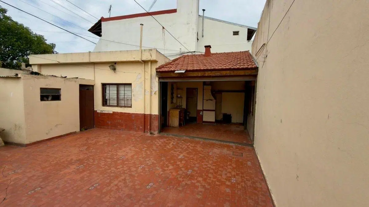 VENTA DE CASA 3 AMB CON COCHERA APTO CREDITO 5