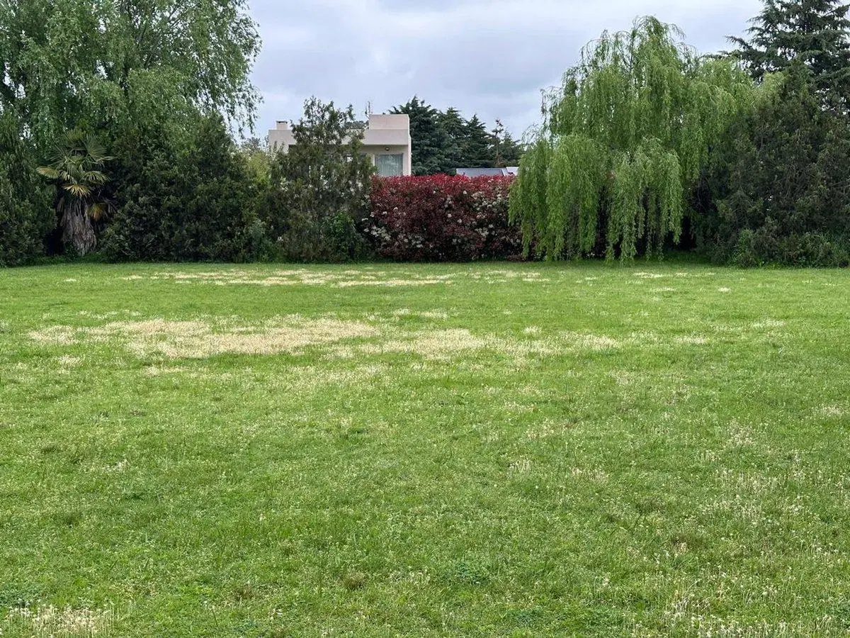 LOTE 1098 M2 / LA CANDIDA CLUB DE CAMPO 2