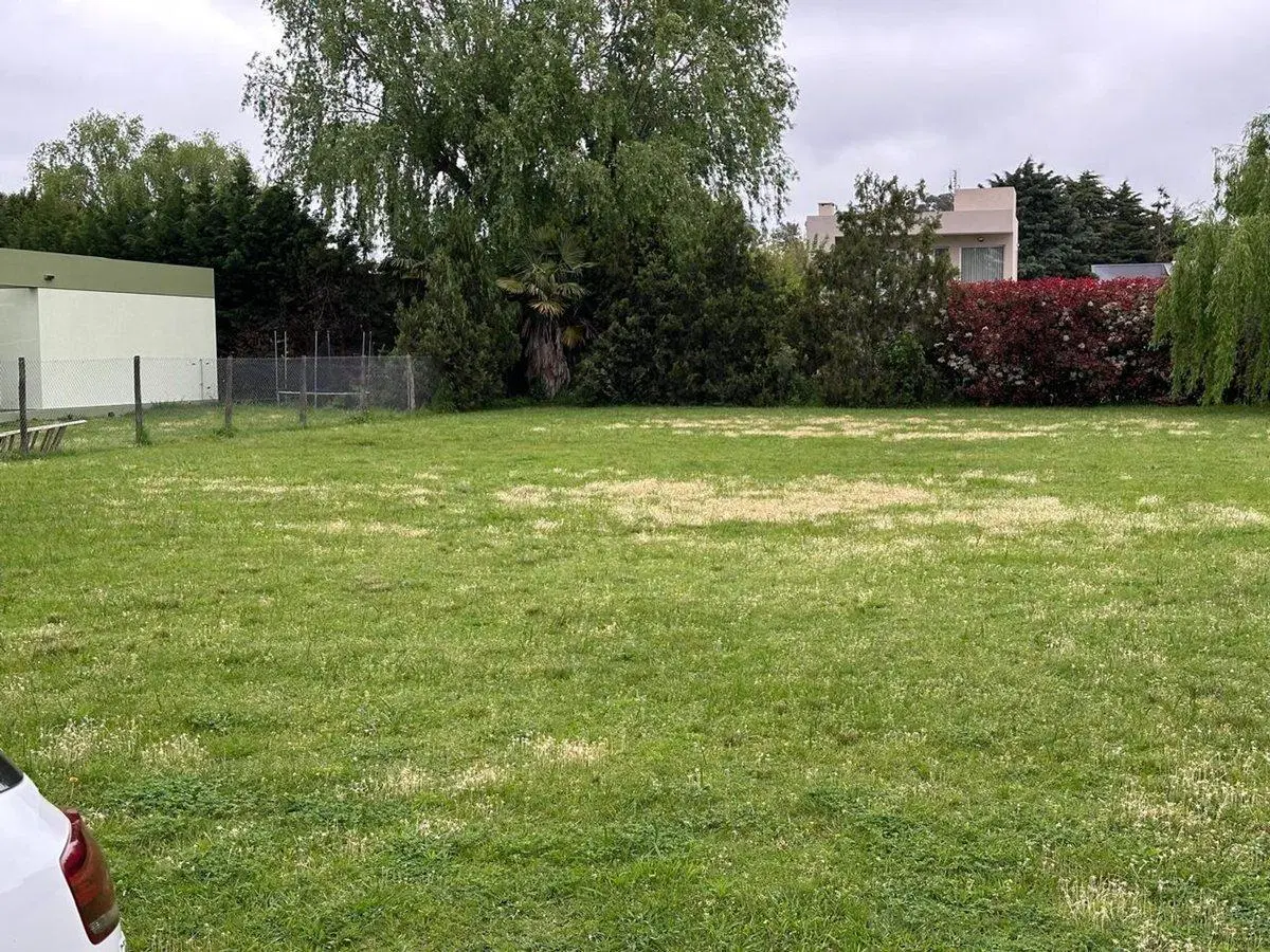 LOTE 1098 M2 / LA CANDIDA CLUB DE CAMPO 3
