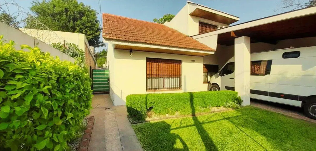 Casa 4 habitaciones con jardin 2