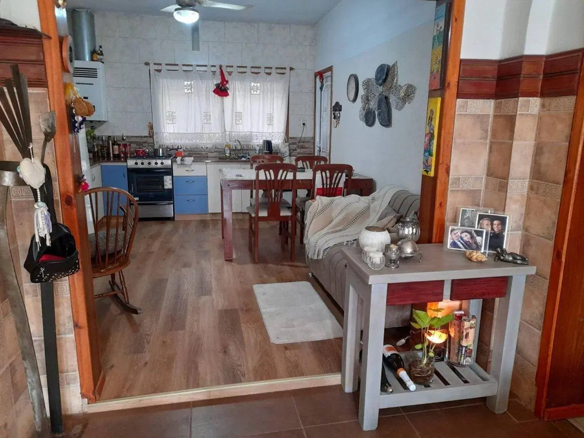 VENTA PH 3 AMB FTE, COCHERA Y PATIO LANUS 5
