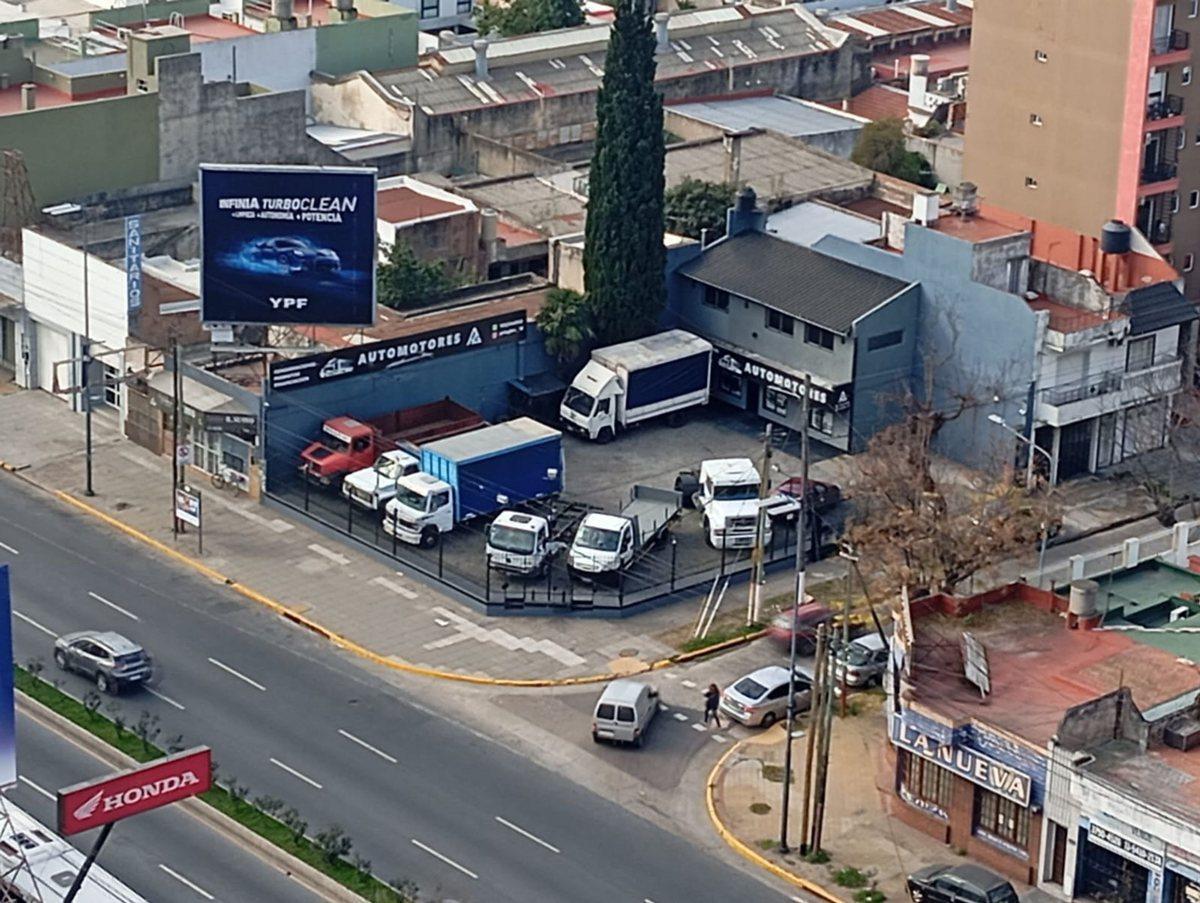 LOTE ESQUINA de 450 m2 - LANUS OESTE CENTRO- FOT 3