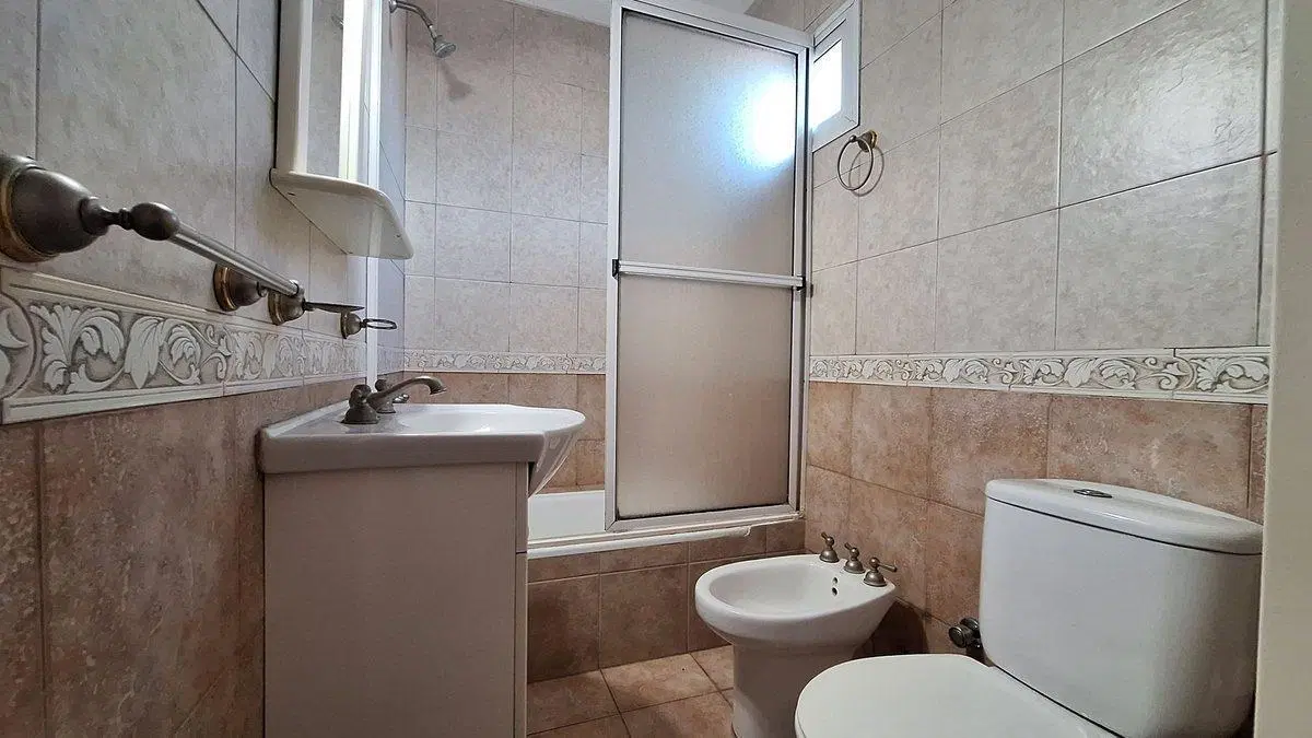 VENTA PH DE 3 AMB CON TERRAZA. LANÚS. APTO CREDITO 5