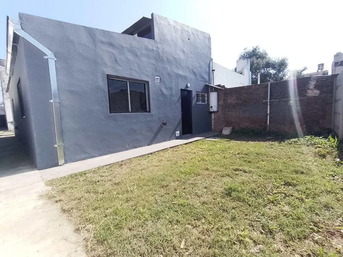 PH 2 AMB TIPO LOFT CON PATIO-REMEDIOS DE ESCALADA 3