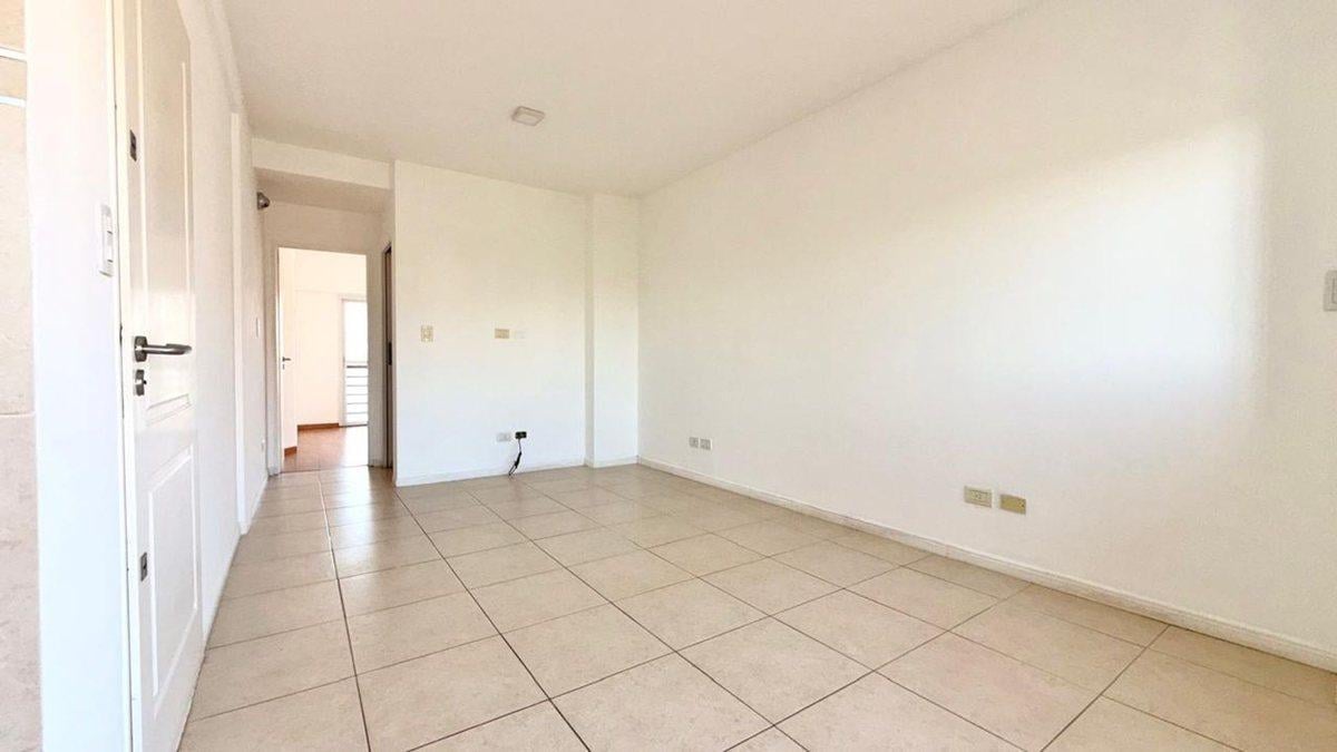 DEPARTAMENTO 2 AMB - ALQUILER - LANUS ESTE