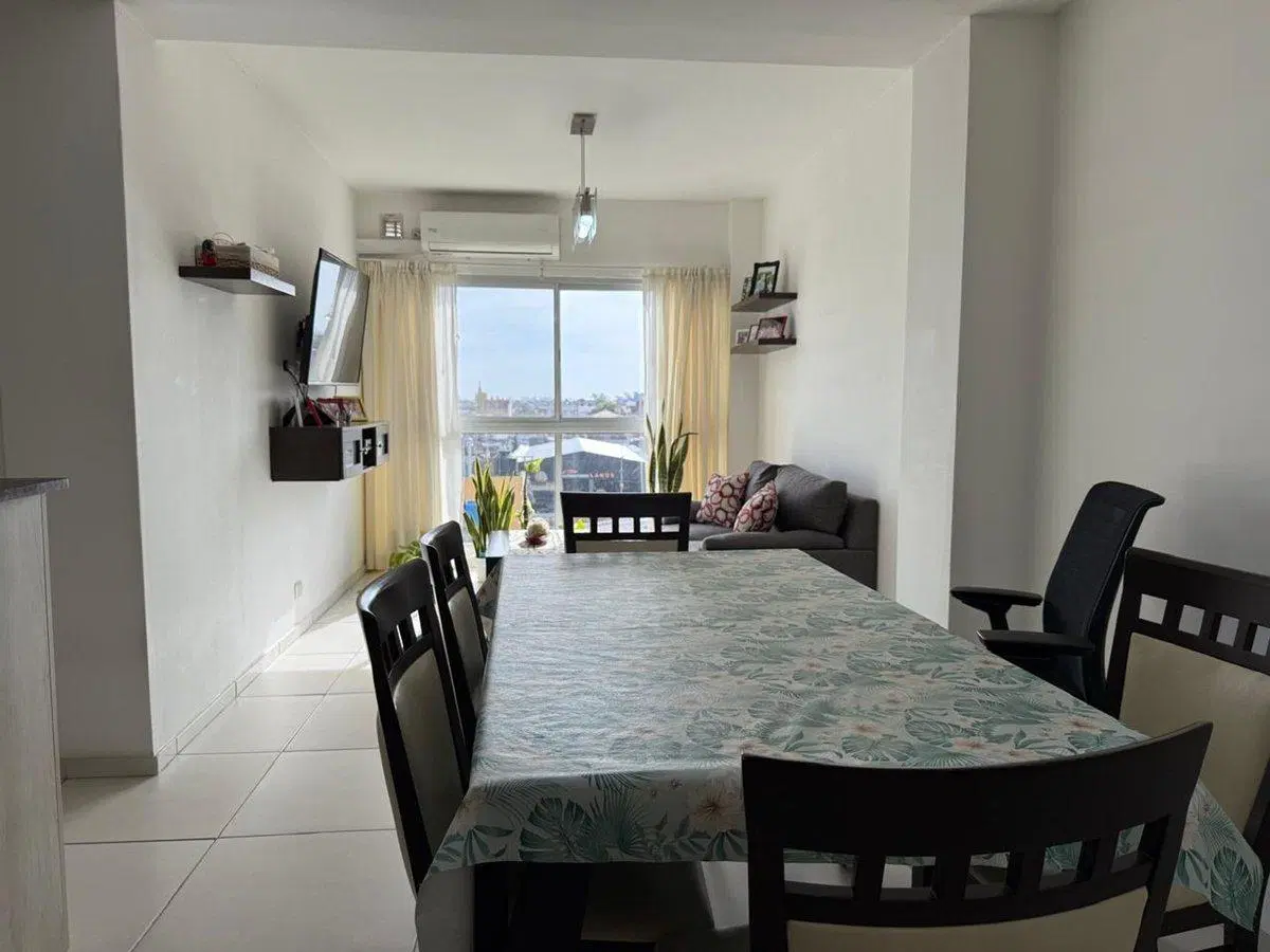 DEPTO. EN VENTA-3 AMBTES C/COCHERA-77 M2 -LANÚS O. 4