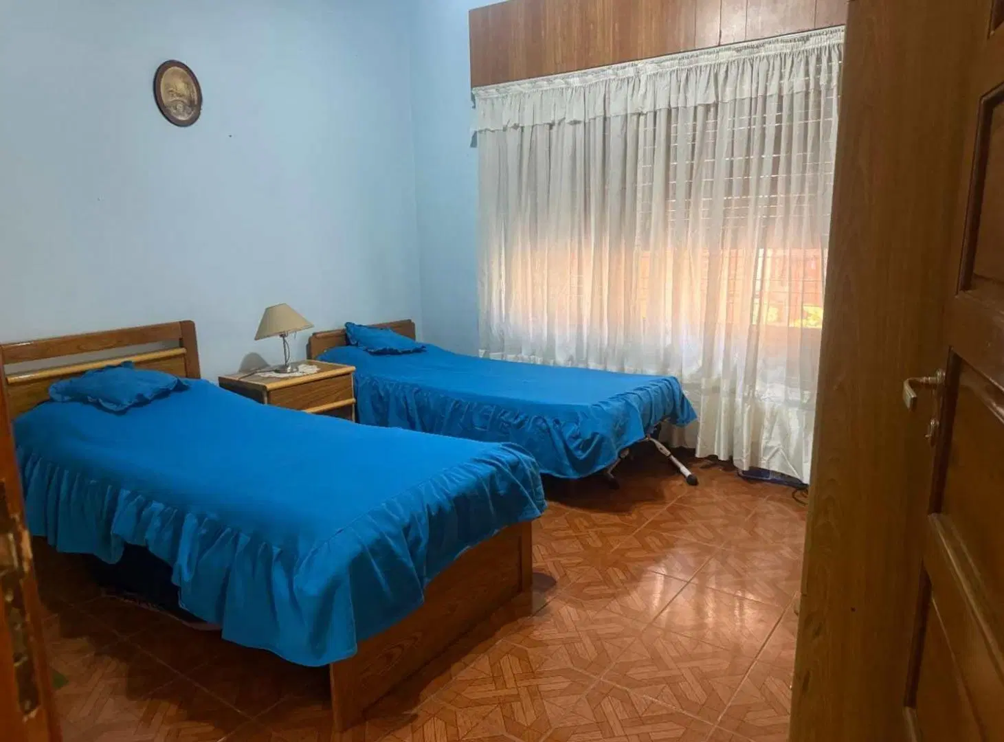 VENTA CASA 4 AMBIENTES CON COCHERA Y PATIO LANUS 4