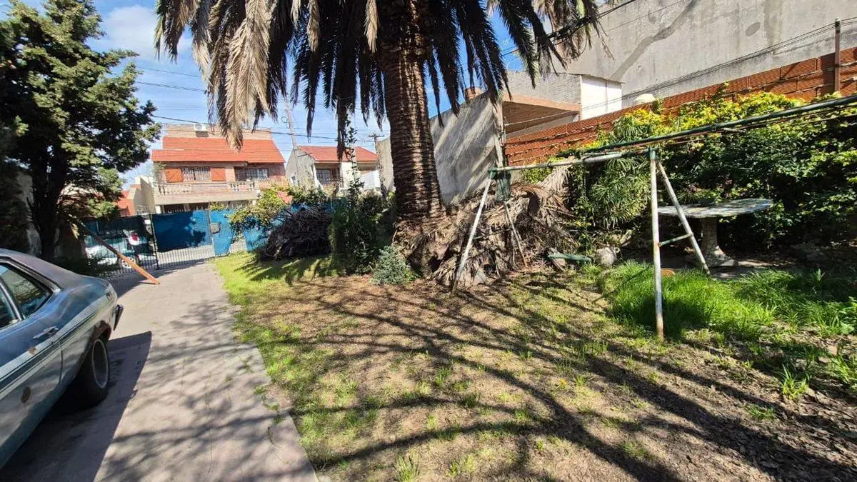 Casa + galpón Oportunidad de Inversión Lote 559 m2 4